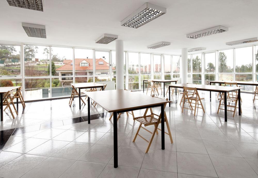 Residencia Universitaria Resa Siglo XXI Culleredo Exteriör bild