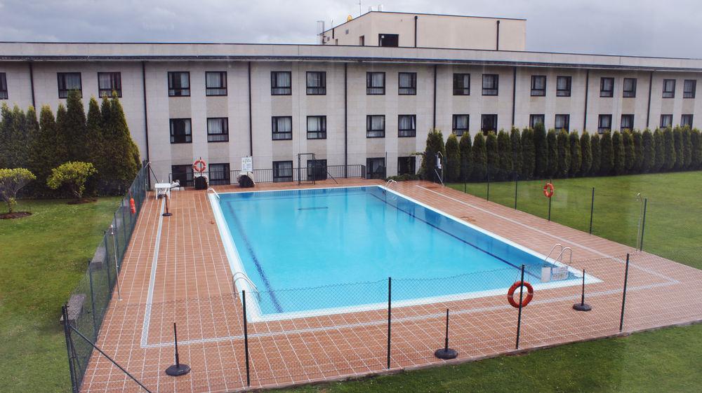 Residencia Universitaria Resa Siglo XXI Culleredo Exteriör bild