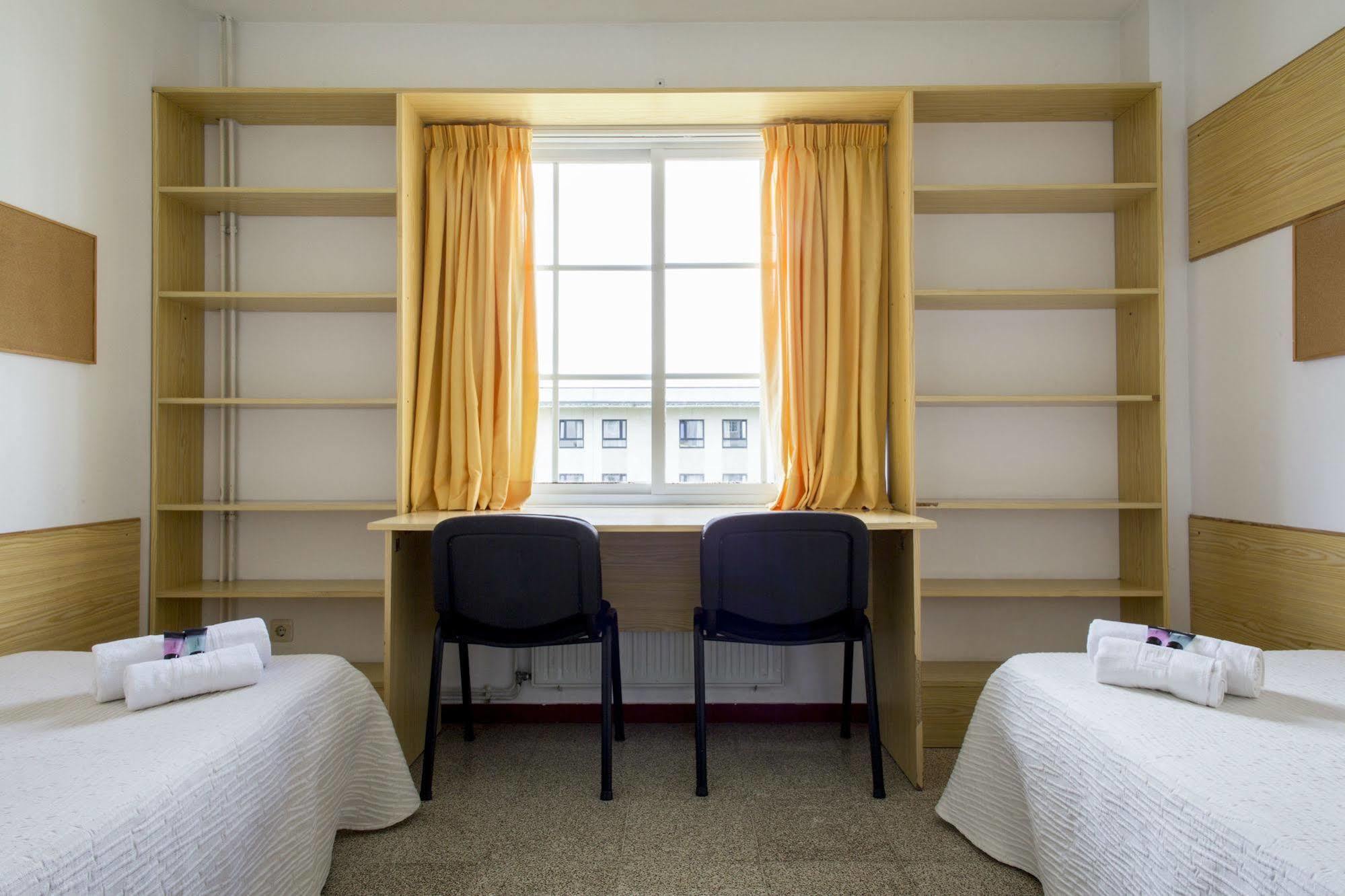 Residencia Universitaria Resa Siglo XXI Culleredo Exteriör bild